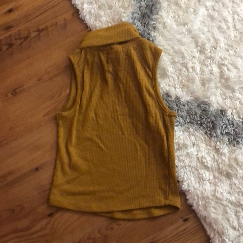 Yellow Turtle Neck Tank - Picture 4 of 4